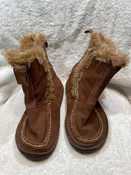 Staheekum Shoes - Staheekum Simone Moccasins Boots Womens Size 8 Cocoa Brown Cow Suede Acrylic Fur